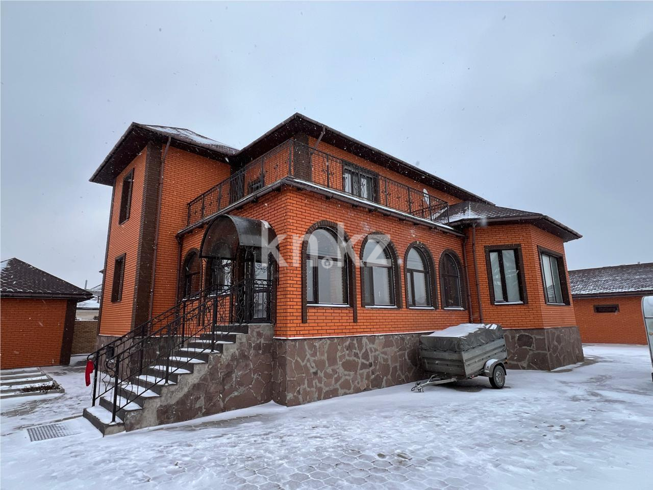 Продажа 9-комнатного дома, 464 м², мкр. Оазис, дом  11 - Продажа квартир в Караганде фото 1 из 31