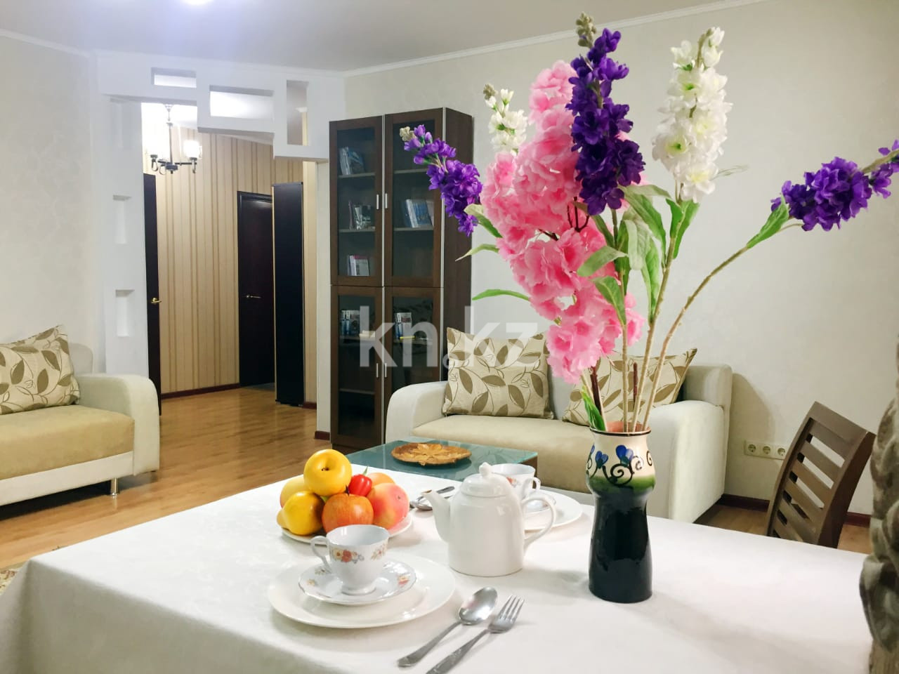 Аренда 2-комнатной квартиры посуточно, 70 м², ул. Хусаинова, дом  225 - Аренда  двухкомнатных квартир посуточно в Алматы с фото фото 11 из 24