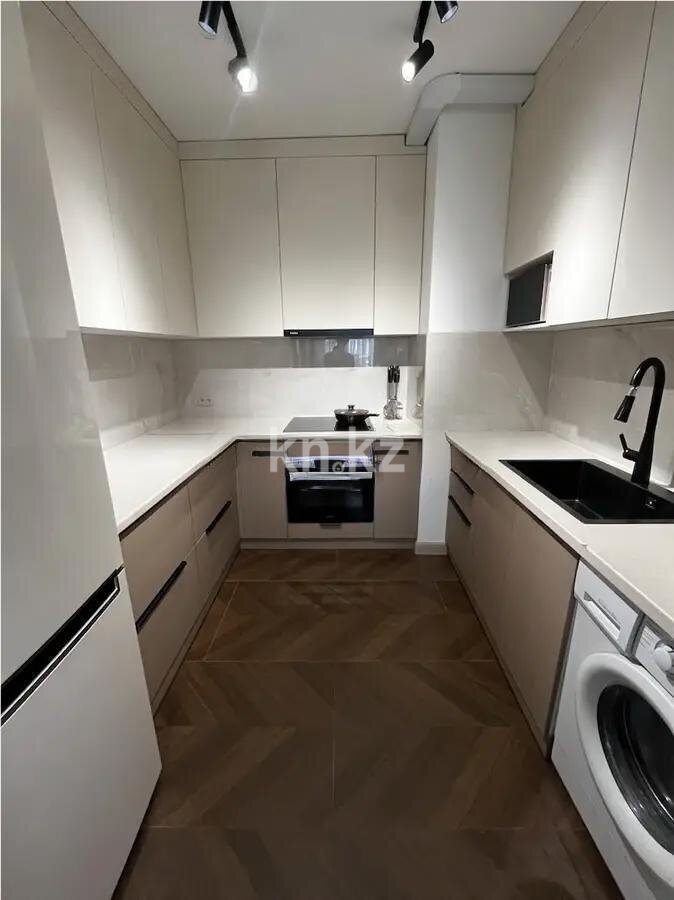 Продажа 3-комнатной квартиры, 83.3 м² в Астане - фото 4