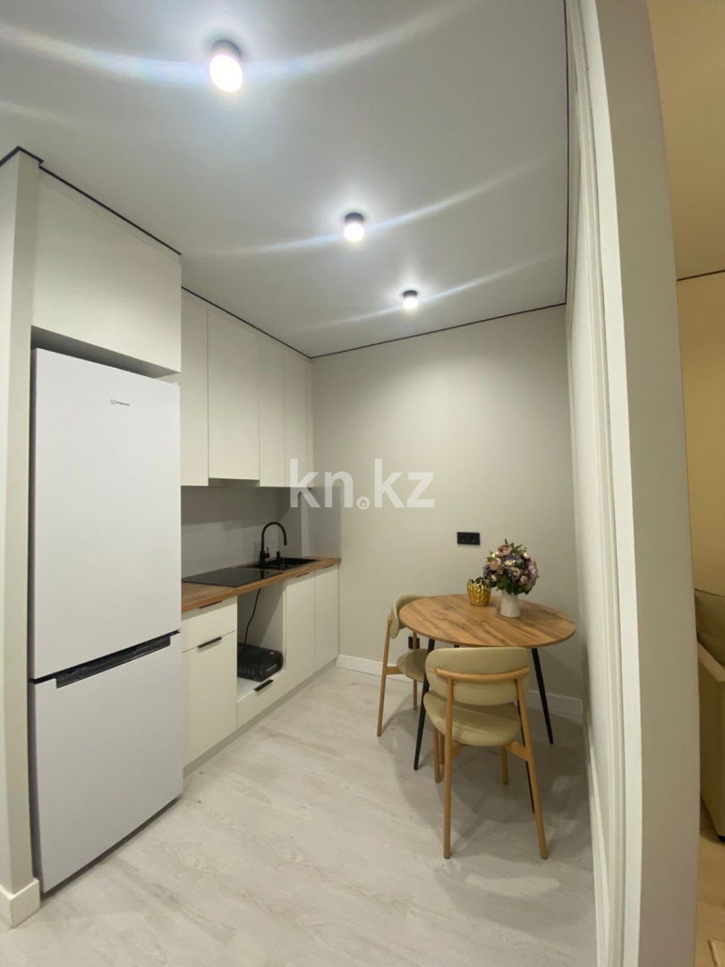 Аренда 1-комнатной квартиры, 31 м², ул. Толе би, дом  28/1 - ул. Орынбор - Аренда  однокомнатных квартир помесячно в Астане с фото фото 1 из 8
