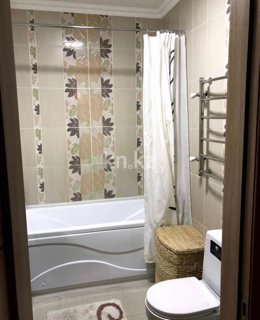 Продажа 4-комнатной квартиры, 110 м², ул. Сарайшык, дом  5 в Астане - фото 8