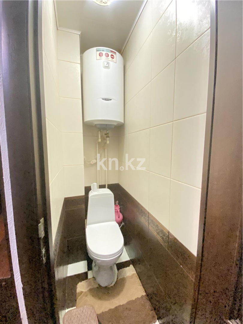 Продажа 3-комнатной квартиры, 61 м², ул. Дюсембекова - Продажа домов, коттеджей в Карагандинской области фото 11 из 12