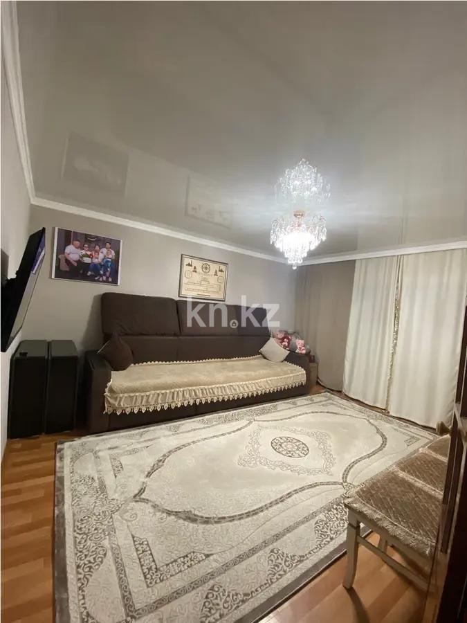 Продажа 3-комнатной квартиры, 62 м², мкр-н Мамраева (Восток-5), дом  22 - Продажа квартир в Караганде фото 1 из 7
