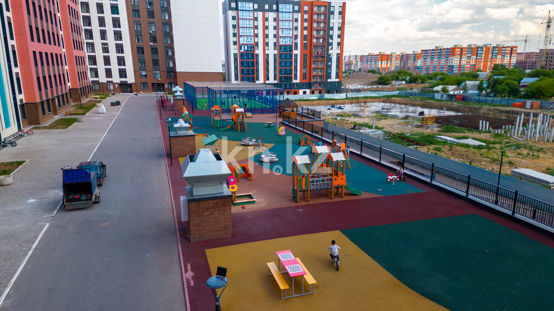 Продажа 3-комнатной квартиры, 80 м², ул. Байтурсынова, дом  16 в Астане - фото 15