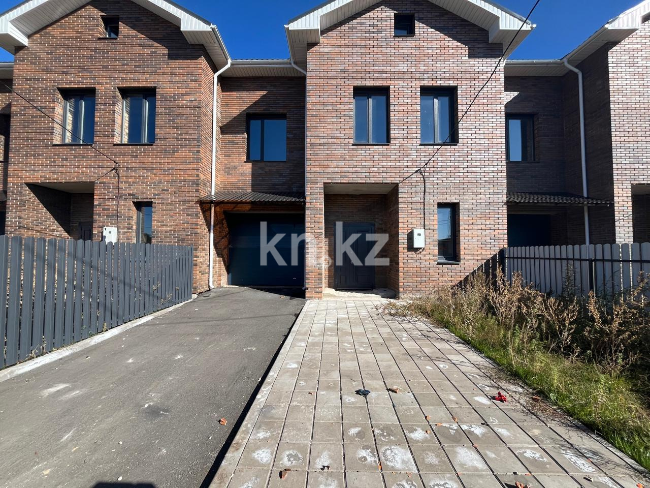 Продажа 5-комнатного дома, 202.1 м², М.Рахимбекова - Продажа  пятикомнатных домов, коттеджей в Караганде с фото фото 2 из 8