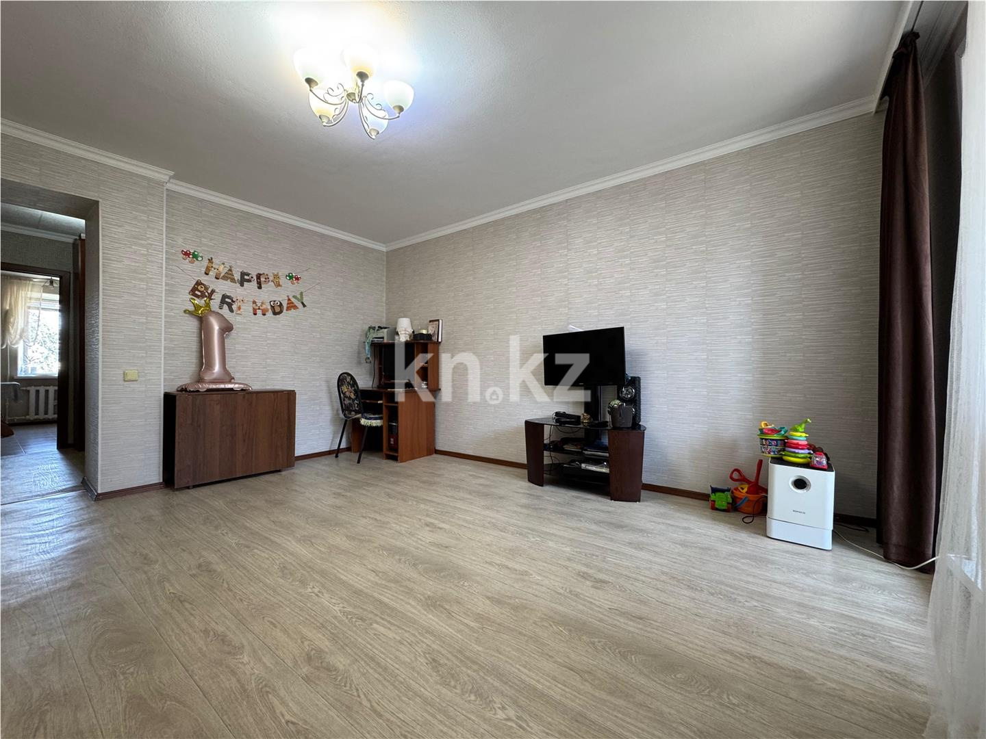Продажа 3-комнатной квартиры, 58 м², ул. Жекибаева - Продажа  трехкомнатных квартир в Караганде с фото фото 1 из 9