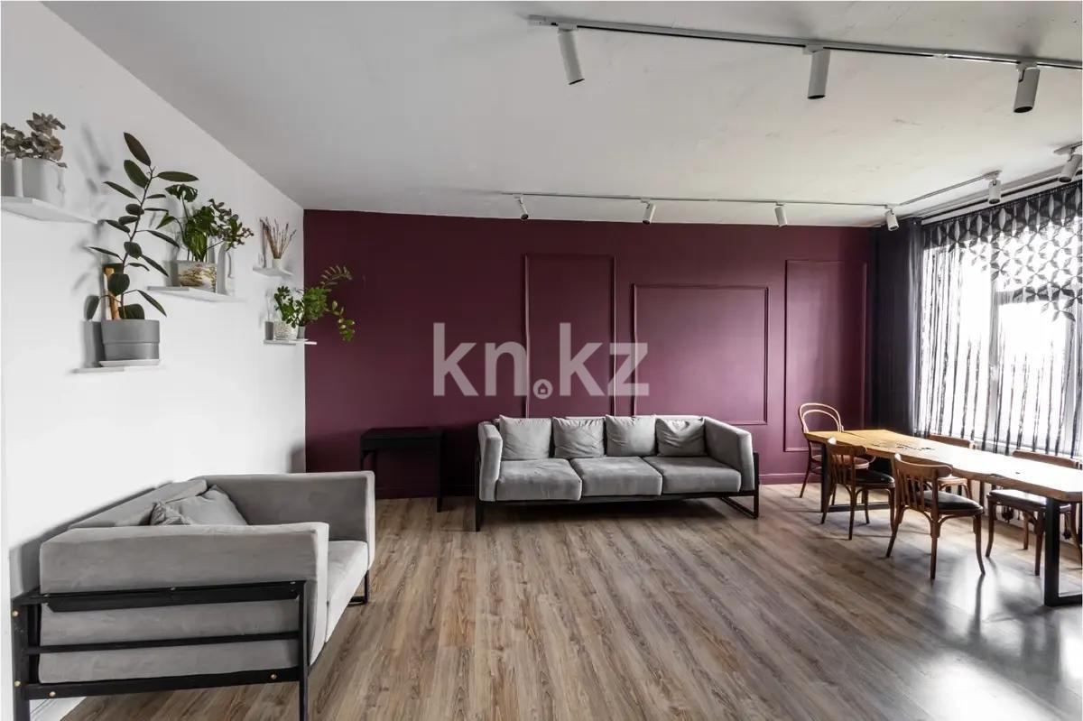 Продажа 3-комнатной квартиры, 105 м², ул. Акмешит, дом  13/1 в Астане