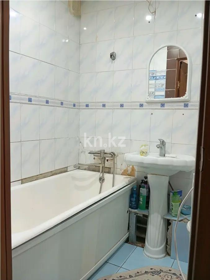 Продажа 1-комнатной квартиры, 35 м², ул. Университетская, дом  15 - Продажа квартир в Караганде без посредников с фото фото 3 из 3