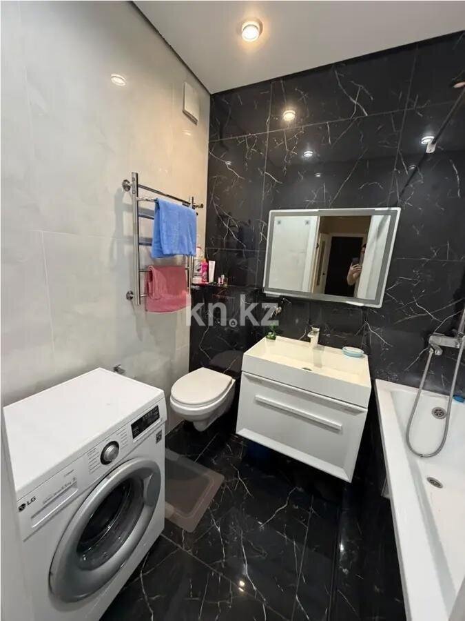 Продажа 2-комнатной квартиры, 60.4 м² в Алматы - фото 4