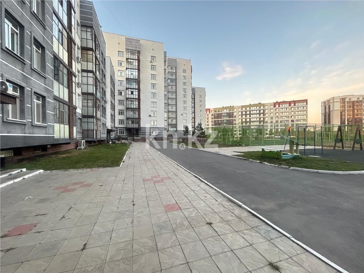 Продажа 4-комнатной квартиры, 134 м², ул. Нарикбаева в Астане - фото 20