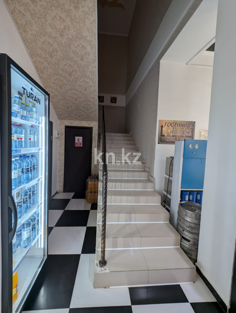 Продажа , 1286.4 м², тинский район. с  Жана Омир      ул Гагарина, дом  34 - Продажа жилой и коммерческой недвижимости в Уральске фото 9 из 31