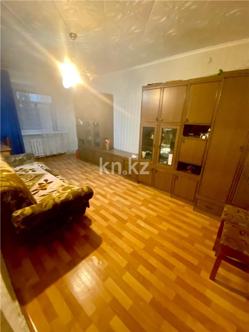 Продажа 2-комнатной квартиры, 45 м², мкр-н 14, дом  18 в Караганде - фото 3