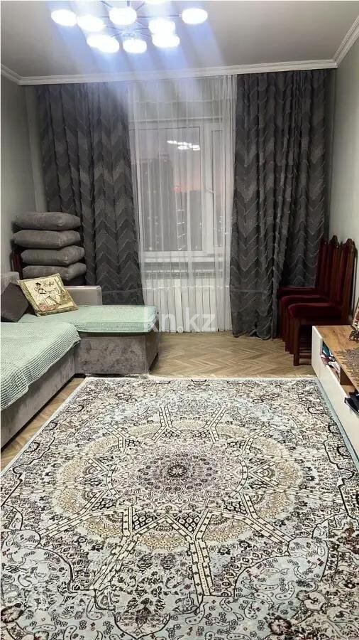 Продажа 3-комнатной квартиры, 90 м² в Караганде