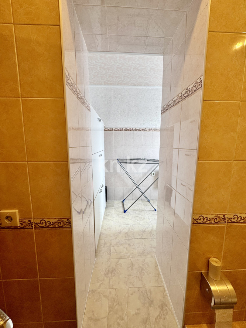 Продажа 2-комнатной квартиры, 57 м² - Недвижимость в Караганде - страница 2 фото 20 из 34