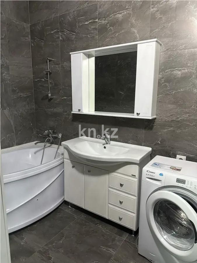 Продажа 2-комнатной квартиры, 50 м², ул. Бокейхана, дом  38 в Астане - фото 3