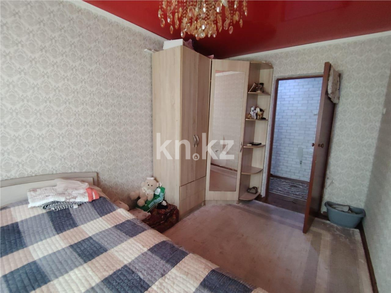 Продажа 4-комнатной квартиры, 61 м², ул. Байсеитовой в Темиртау - фото 4