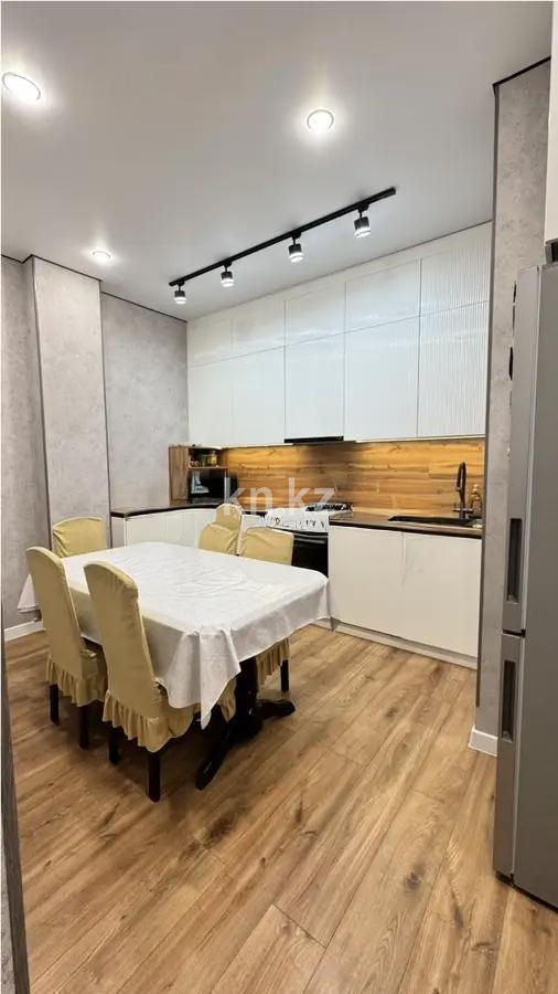 Продажа 3-комнатной квартиры, 78 м², ул. Букетова, дом  3/3 - Продажа  трехкомнатных квартир в Караганде фото 4 из 6