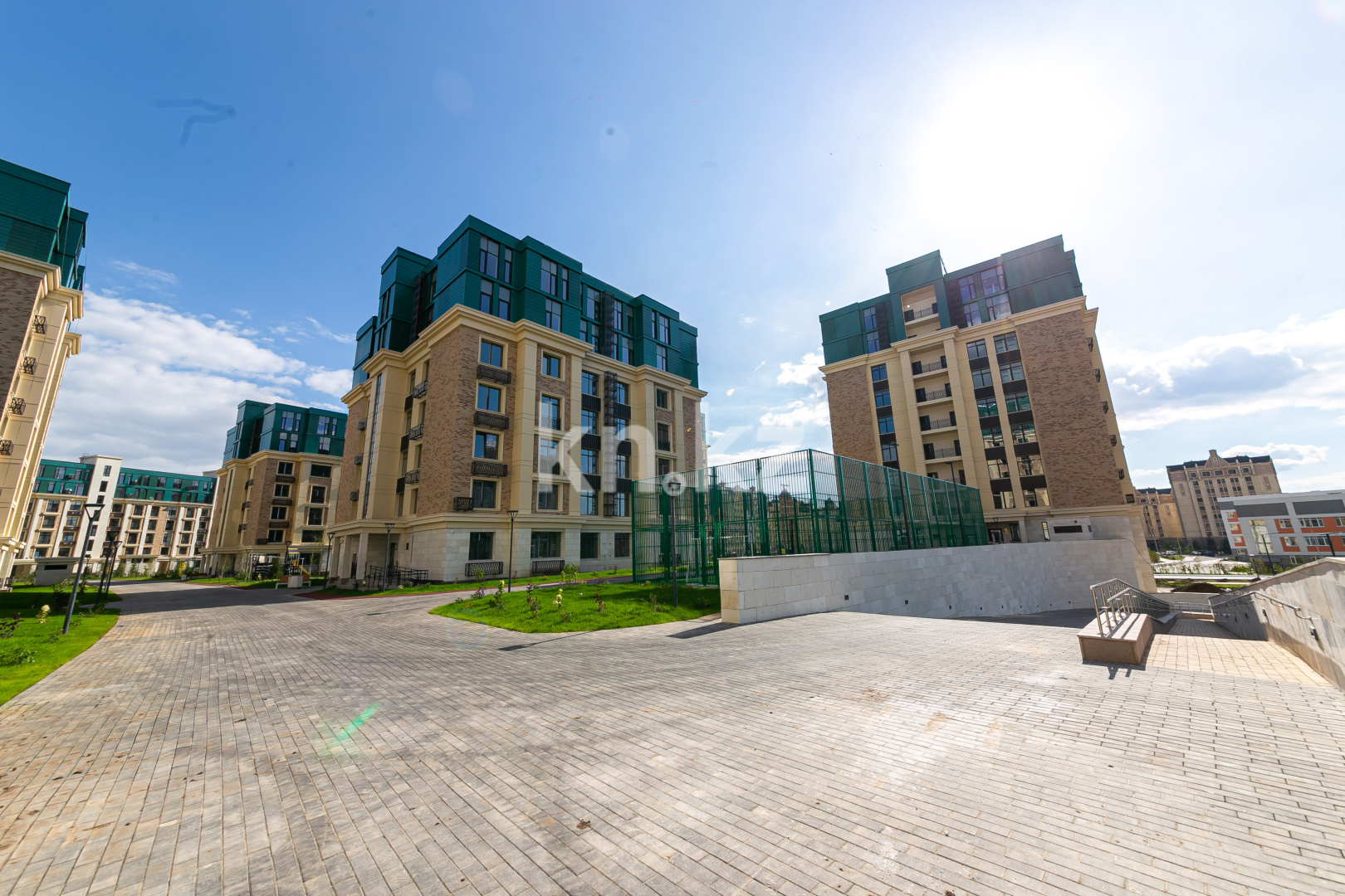 Продажа 3-комнатной квартиры, 95 м², ул. Тыныбаева, дом  13/1 в Астане - фото 16