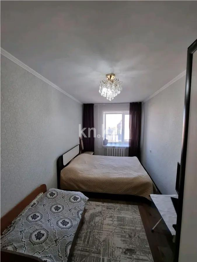 Продажа 3-комнатной квартиры, 60 м², пр. Республики, дом  18 - Продажа квартир в Караганде фото 1 из 5