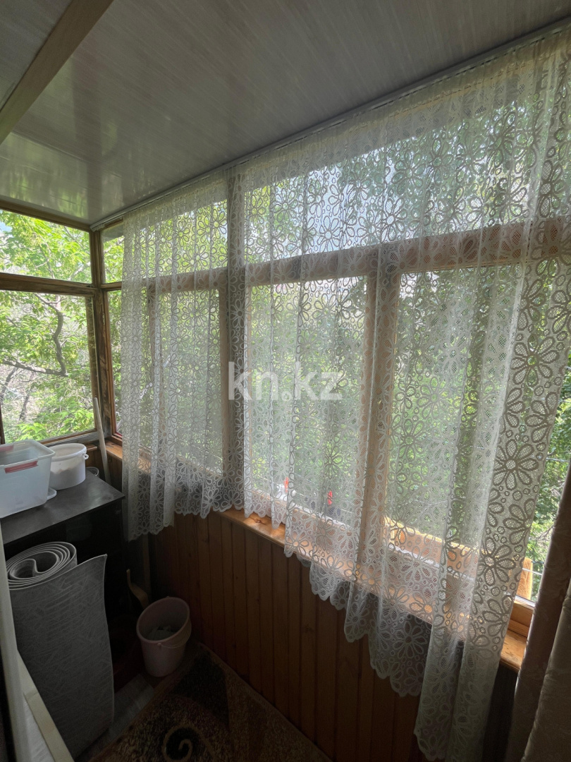 Продажа 3-комнатной квартиры, 62 м², пр. Республики, дом  38 - Продажа квартир в Караганде фото 12 из 14