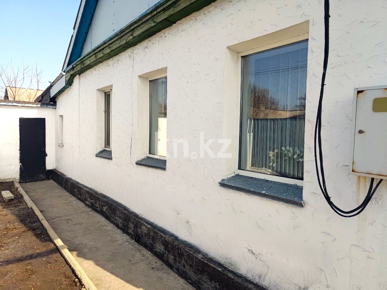 Продажа 3-комнатного дома, 77 м² - Продажа домов, коттеджей в Караганде - страница 3 фото 1 из 21