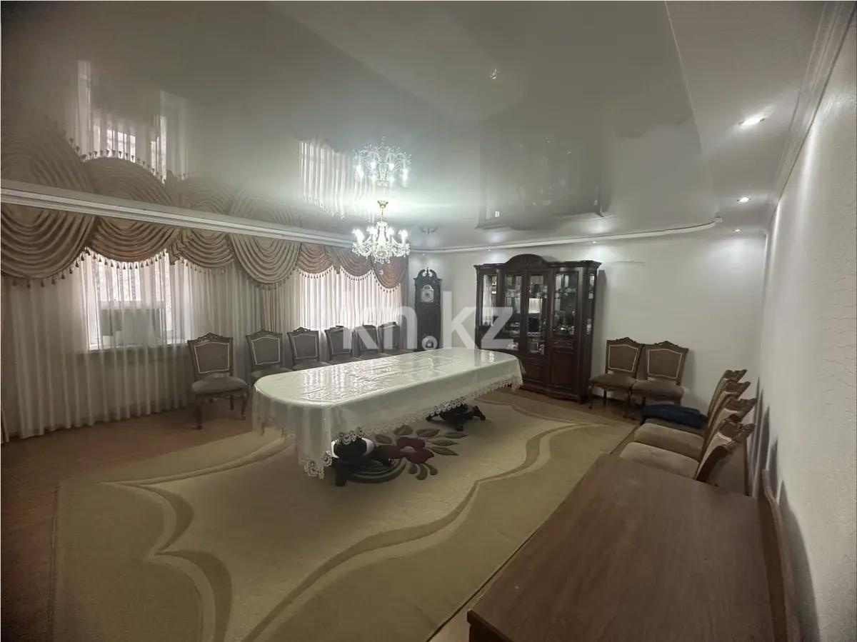 Продажа 5-комнатной квартиры, 125 м², ул. Чайковского, дом  24/2 - Продажа квартир в Казахстане фото 1 из 4