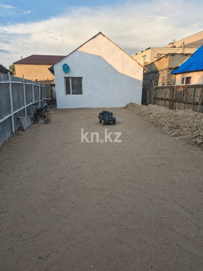 Продажа 3-комнатного дома, 80 м² - Недвижимость в Караганде - страница 24 фото 1 из 5