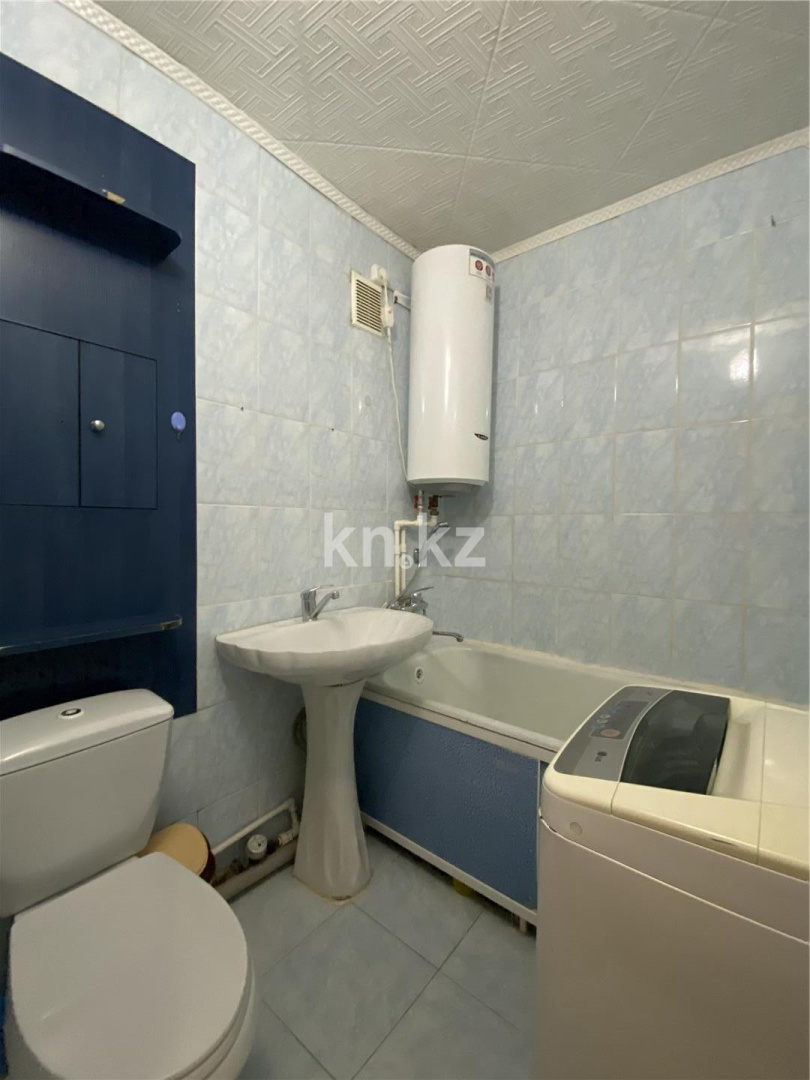 Продажа 2-комнатной квартиры, 41 м², ул. Победы, дом  119 в Караганде - фото 7