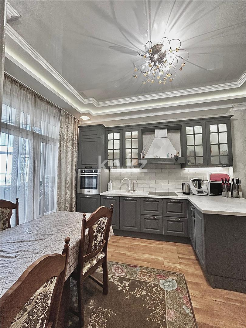 Продажа 3-комнатной квартиры, 104 м², ул. Лободы, дом  29/2 - Продажа  трехкомнатных квартир в Караганде фото 4 из 28