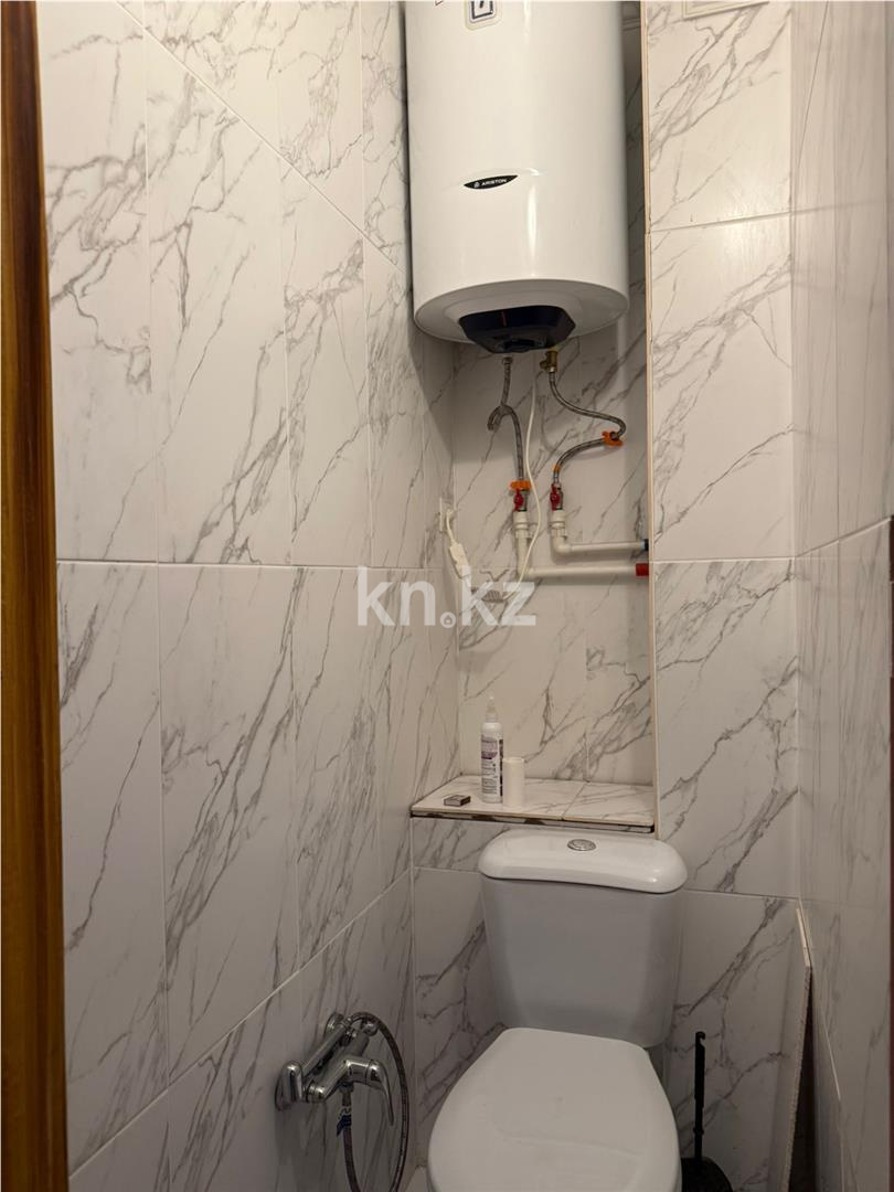 Продажа 2-комнатной квартиры, 48 м², пр. Шахтеров - Продажа квартир в Караганде фото 9 из 12