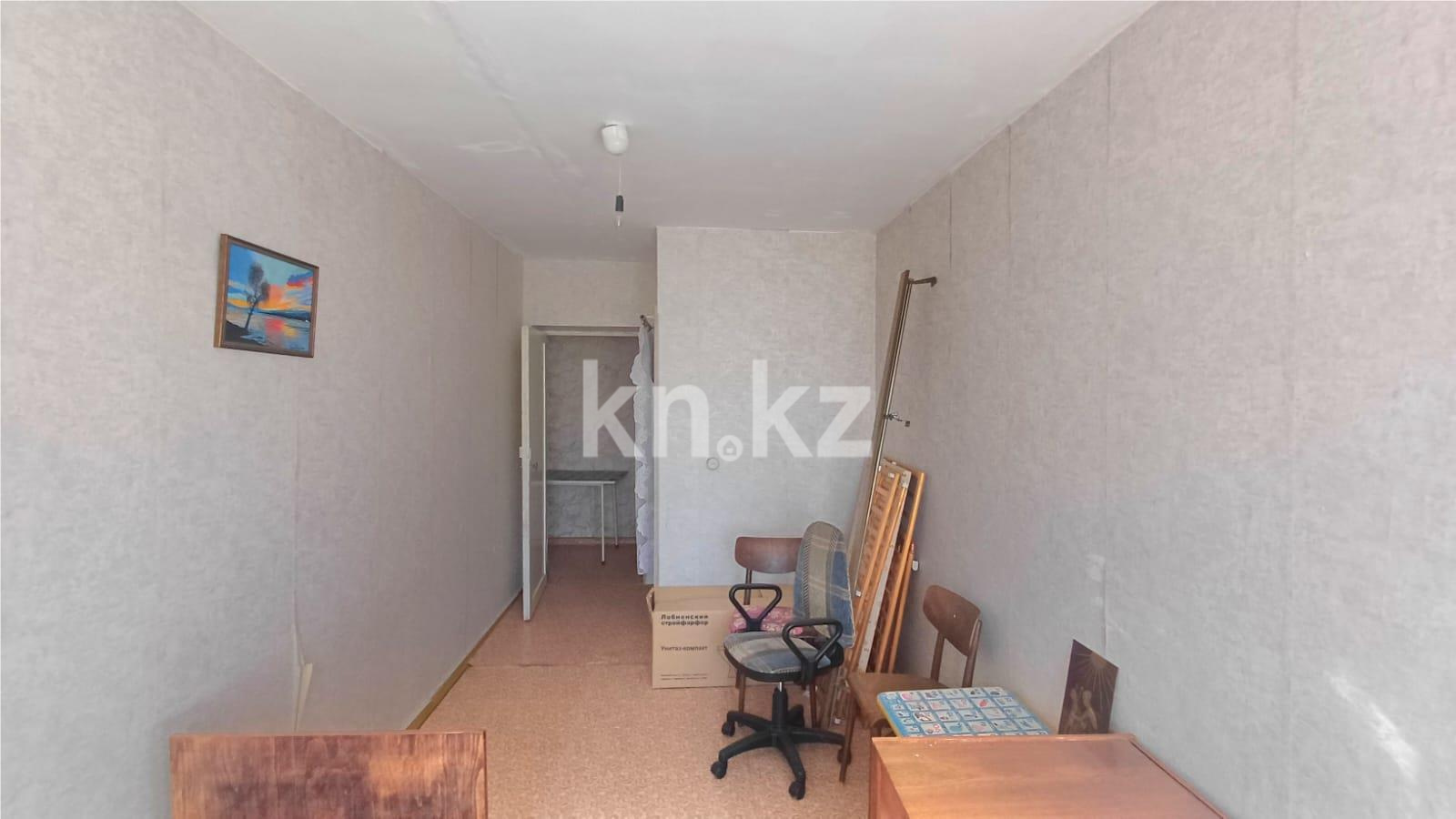 Продажа 3-комнатной квартиры, 55 м², мкр-н 12 - Продажа квартир в Караганде фото 6 из 12