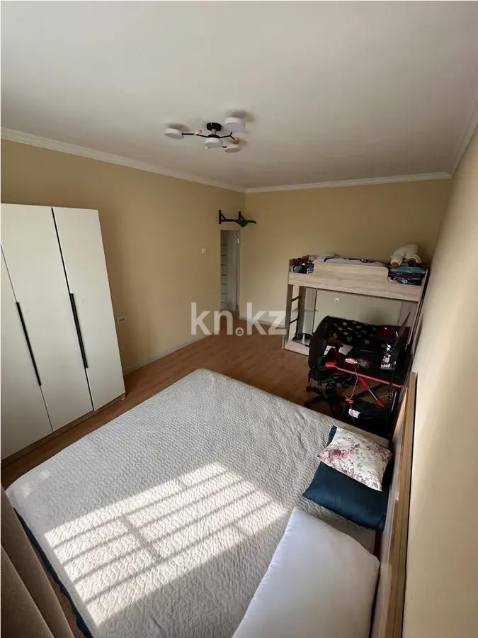 Продажа 1-комнатной квартиры, 42 м², мкр-н Аксай-3а, дом  73 в Алматы