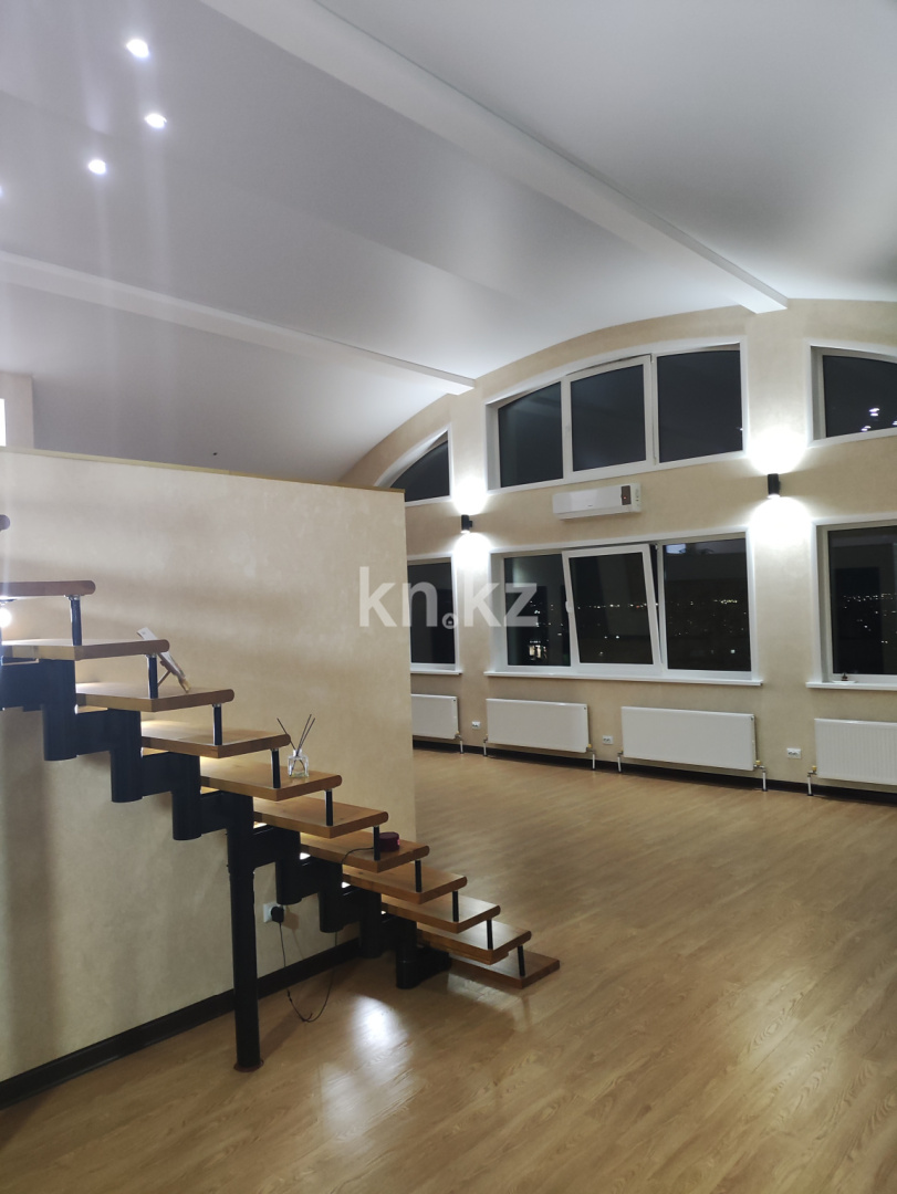 Продажа 5-комнатной квартиры, 165.5 м², ул. Иманова, дом  17 - ул. Валиханова - Продажа квартир в Астане фото 3 из 19