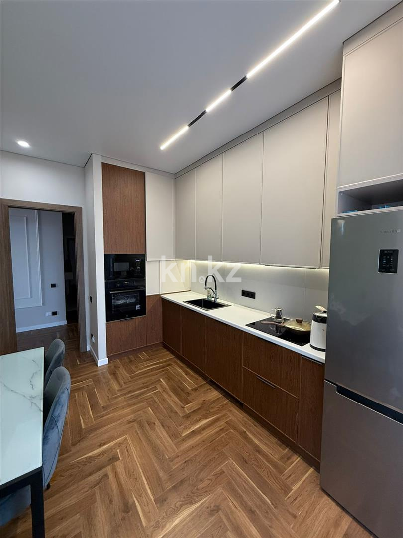 Продажа 2-комнатной квартиры, 65 м², ул. Букетова - Продажа квартир в Караганде фото 2 из 13