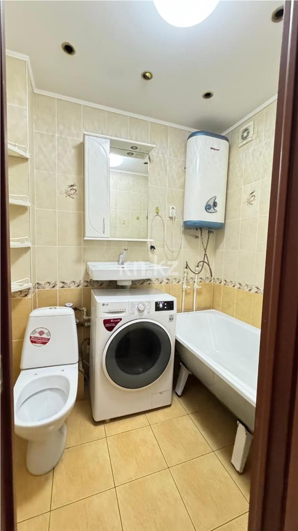 Продажа 2-комнатной квартиры, 45 м², мкр-н 15 - Продажа квартир в Караганде фото 7 из 9