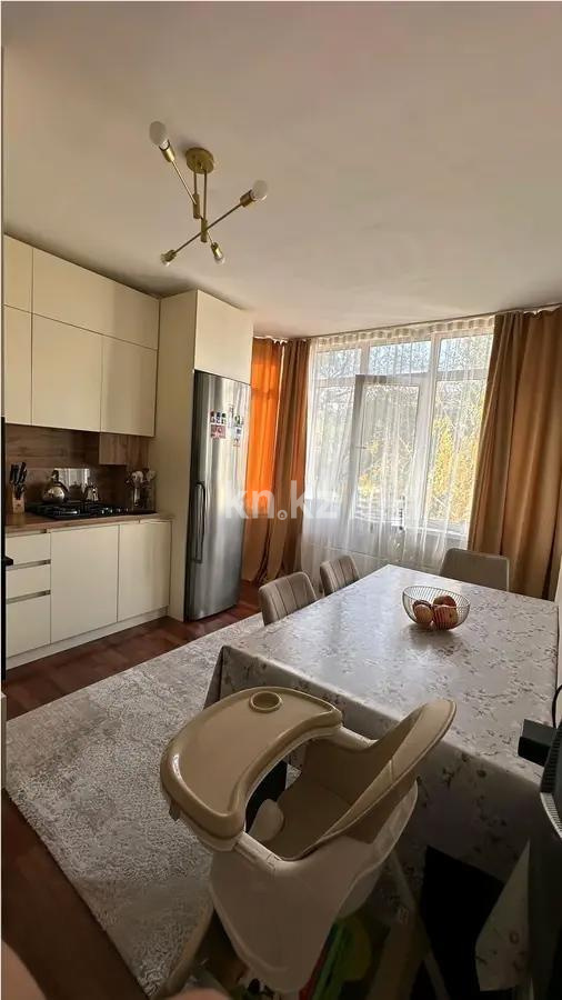 Продажа 3-комнатной квартиры, 77 м², ул. Акынов, дом  11 в Алматы - фото 3