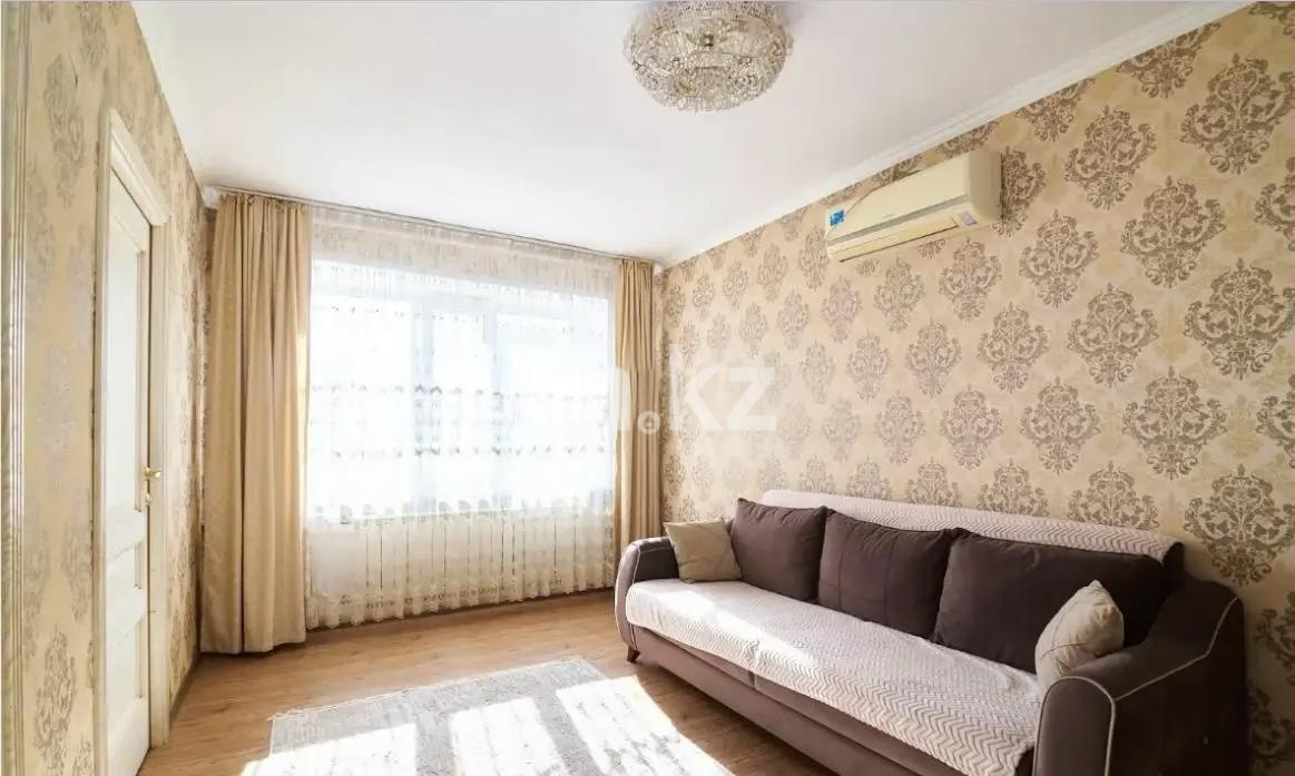 Продажа 3-комнатной квартиры, 60.3 м², пр. Абая, дом  59 - Продажа  трехкомнатных квартир в Астане фото 1 из 5