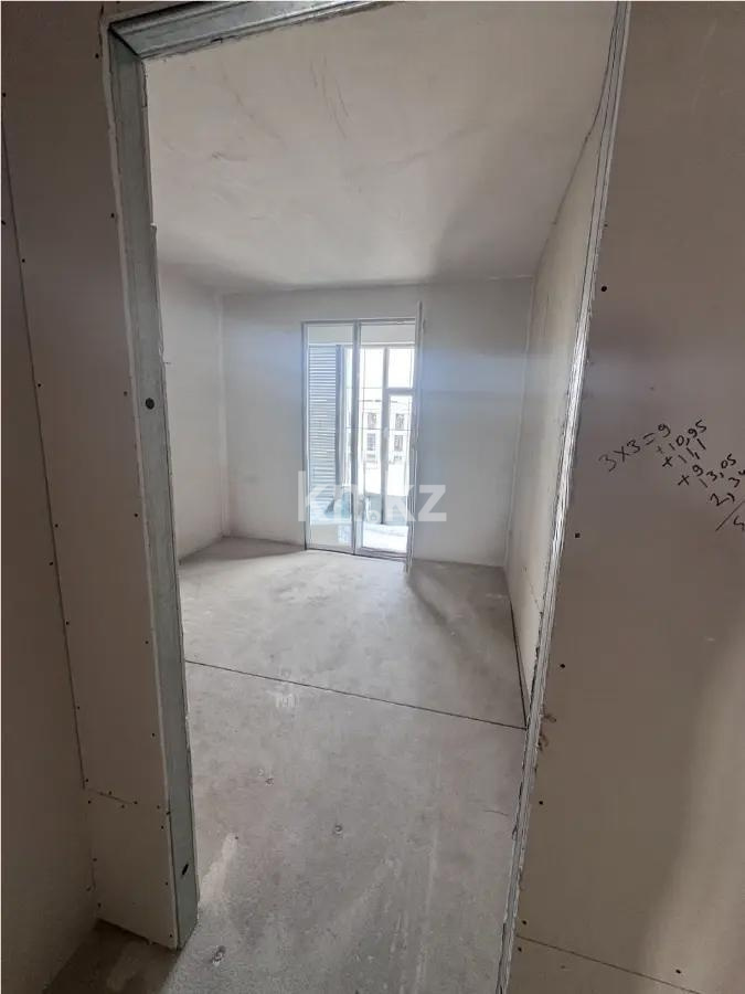 Продажа 2-комнатной квартиры, 81.1 м² в Алматы - фото 2