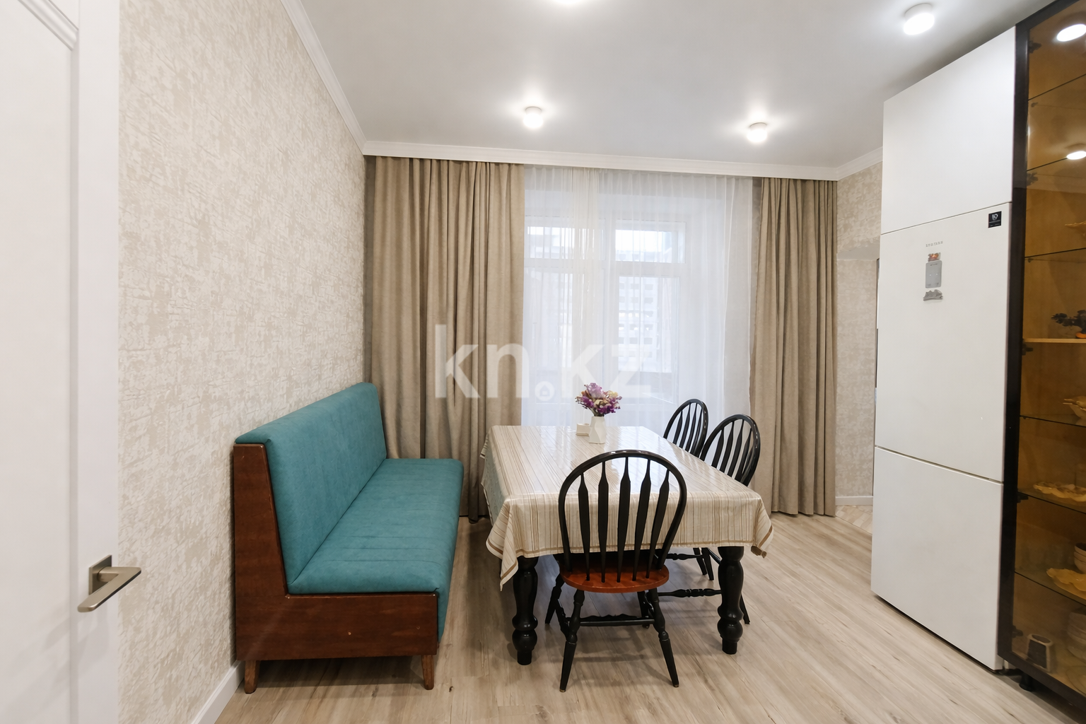 Продажа 3-комнатной квартиры, 94 м² - Продажа квартир в кирпичном доме в Караганде - страница 94 фото 9 из 16