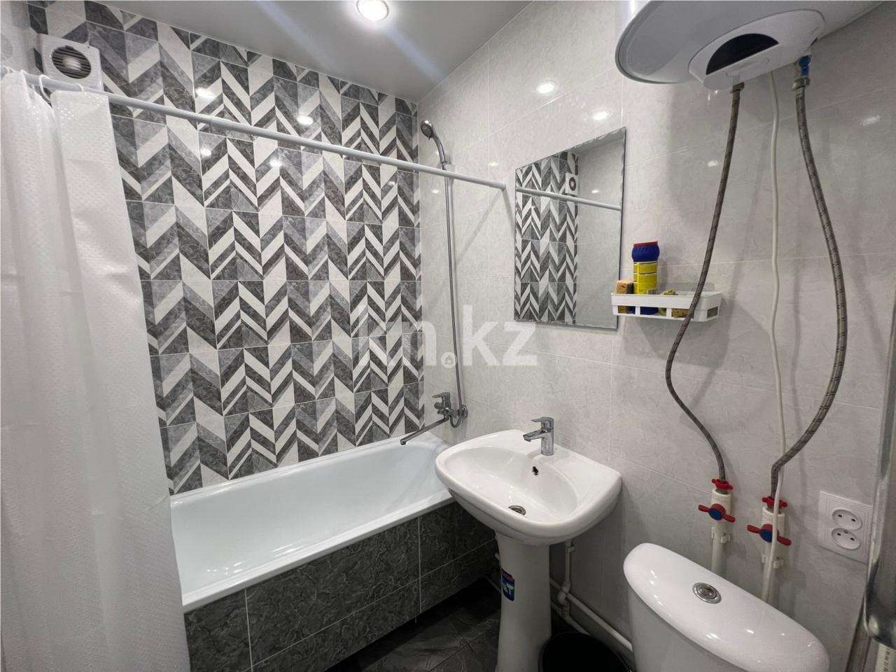 Продажа 1-комнатной квартиры, 33 м² в Караганде - фото 6