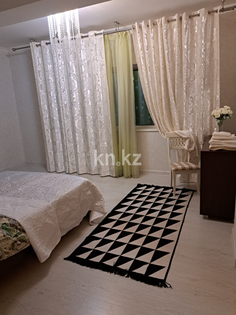 Аренда 2-комнатной квартиры посуточно, 86 м², ул. Достык, дом  5 - ул. Сауран - Аренда квартир посуточно в Астане без посредников фото 6 из 22