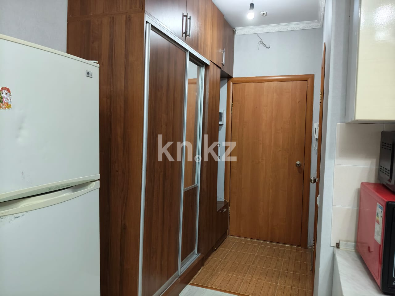 Аренда 1-комнатной квартиры, 35 м², пр. Тлендиева, дом  15/1 - Аренда  однокомнатных квартир помесячно в Астане с фото фото 4 из 7