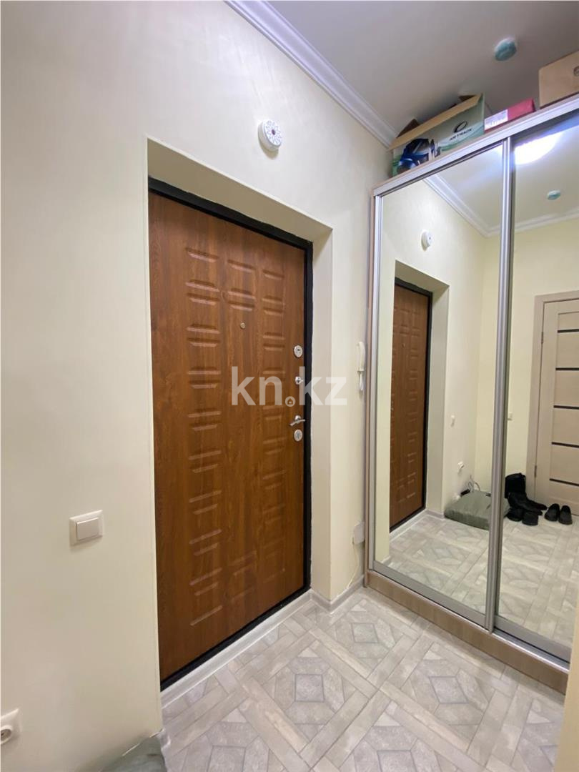 Продажа 1-комнатной квартиры, 42 м², ул. Туркестан в Астане - фото 9