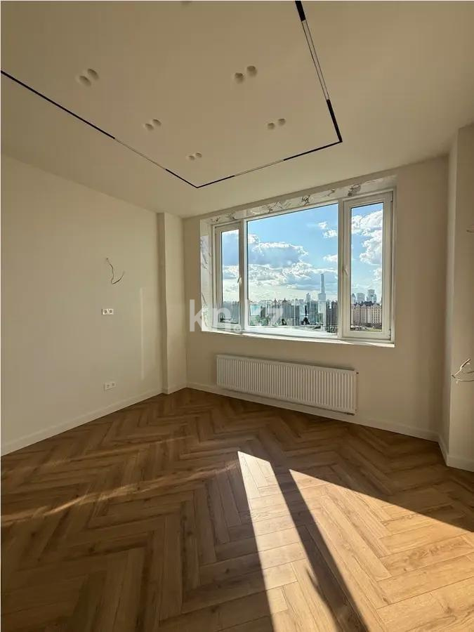 Продажа 3-комнатной квартиры, 95 м², ул. Тыныбаева, дом  13/1 в Астане - фото 3