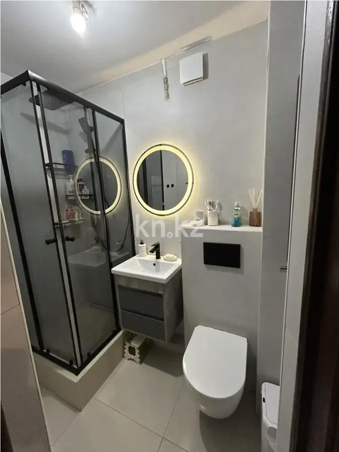 Продажа 3-комнатной квартиры, 62 м², ул. Жандосова, дом  174 в Алматы - фото 5