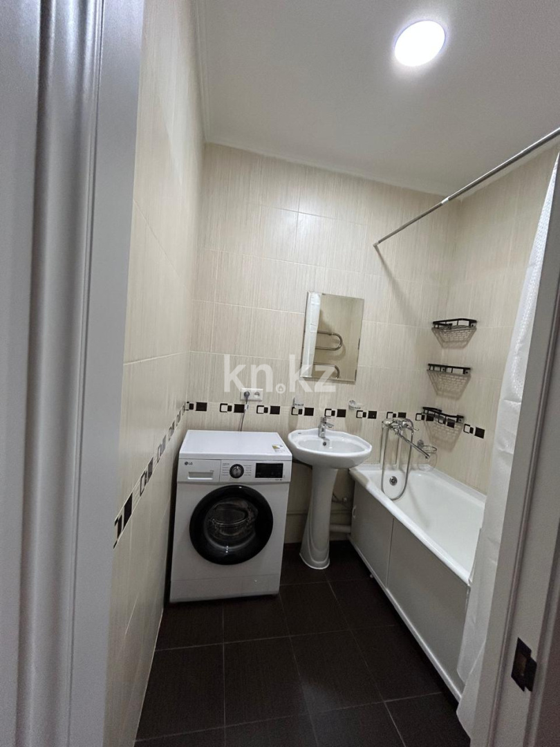 Продажа 2-комнатной квартиры, 61 м² в Алматы - фото 19