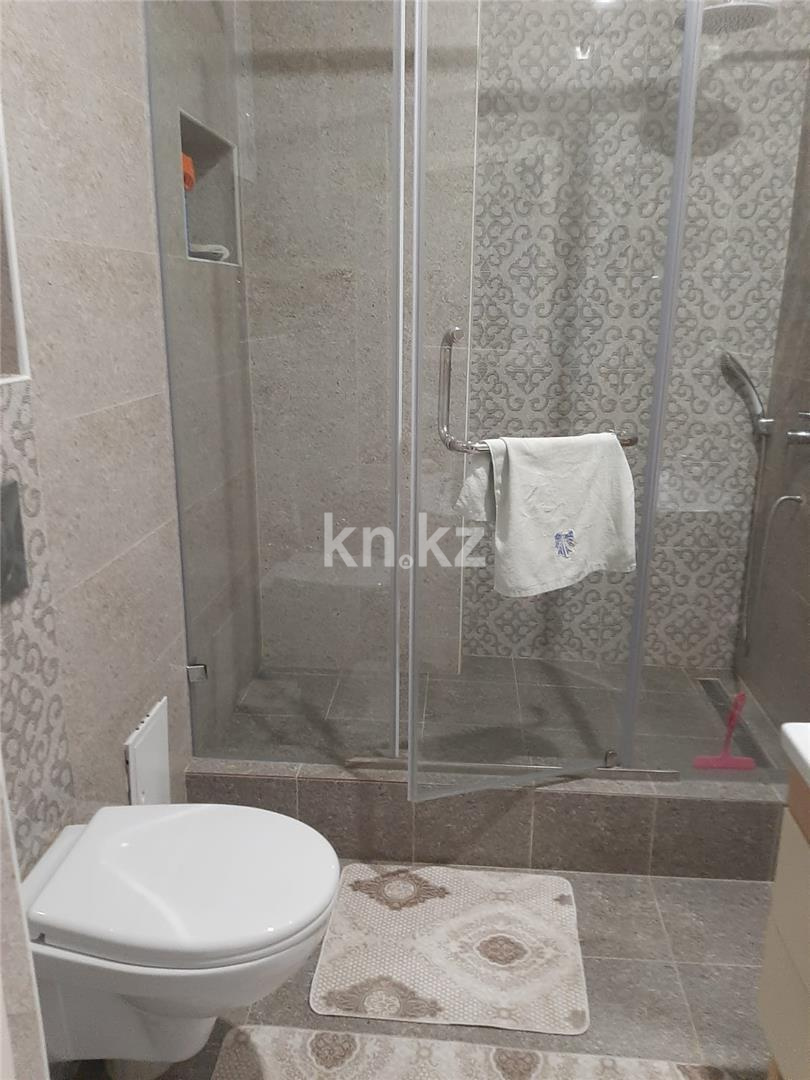 Продажа 4-комнатной квартиры, 117 м², пр. Строителей, дом  33/4 - Продажа  четырехкомнатных квартир в Караганде фото 12 из 21