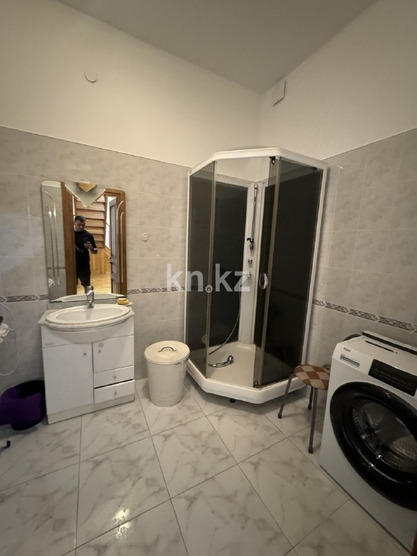 Продажа 7-комнатной квартиры, 385 м² - Продажа пятикомнатных и более квартир в Алматы фото 9 из 40