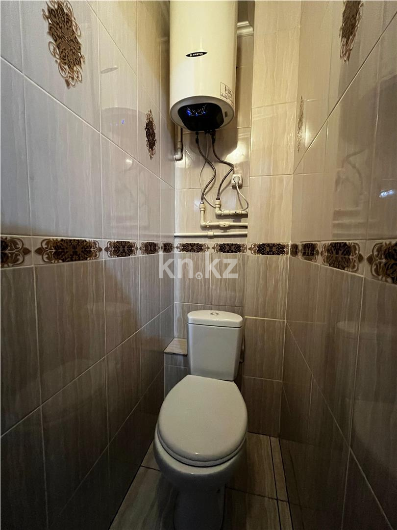 Продажа 4-комнатной квартиры, 61 м², мкр-н 18 в Караганде - фото 9