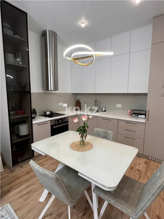 Продажа 2-комнатной квартиры, 52 м², ул. Жошы хана, дом  13 в Астане - фото 4